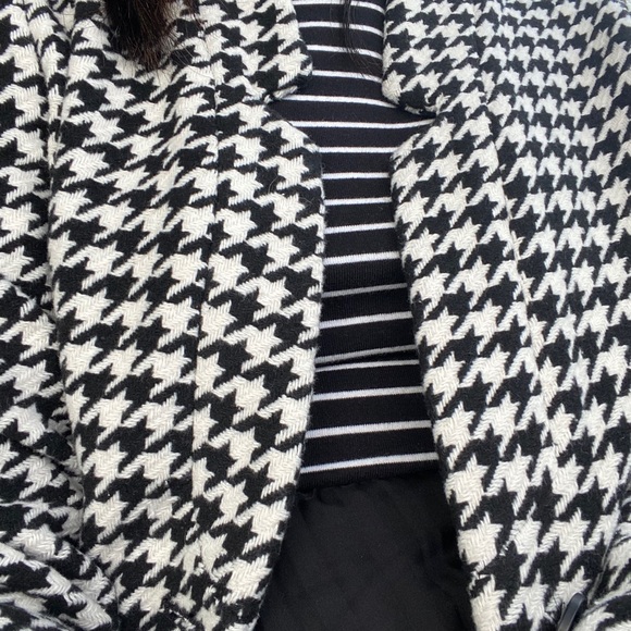 Meet your Posher, Michelle - Picture 1 of 1